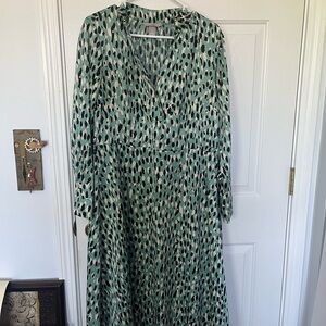 H&M Green and Black Midi Dress